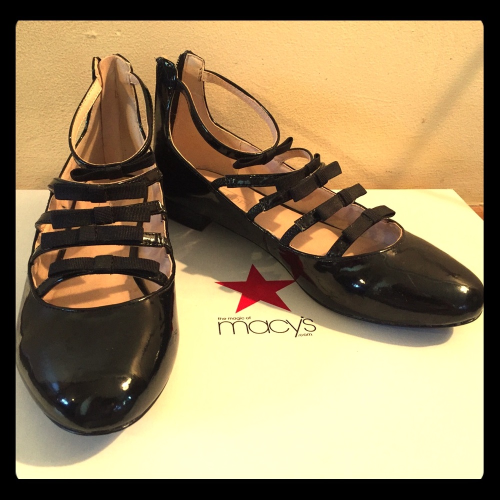 NWOT Topshop Patent Leather Flats with Bows UK 37